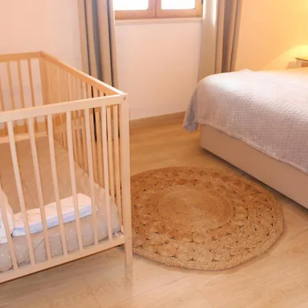 Quinta Alfambras * Алжезур