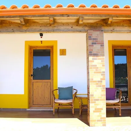 Фермерский дом Quinta Alfambras *