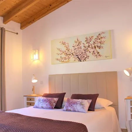 Alojamento de Turismo Rural Quinta Alfambras *