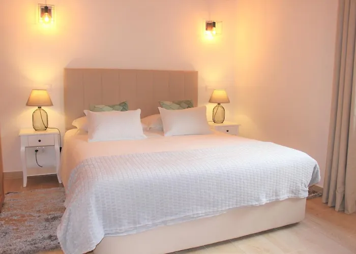 Quinta Alfambras ファームステイ アルジェズール